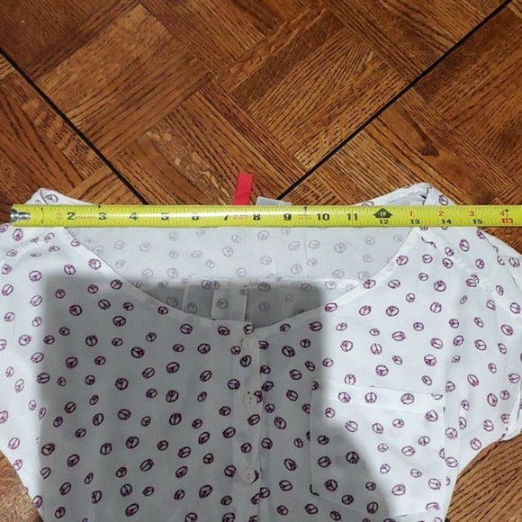 Vintage Peace Sign Button Down Dress with Pockets - Picture 12 of 16